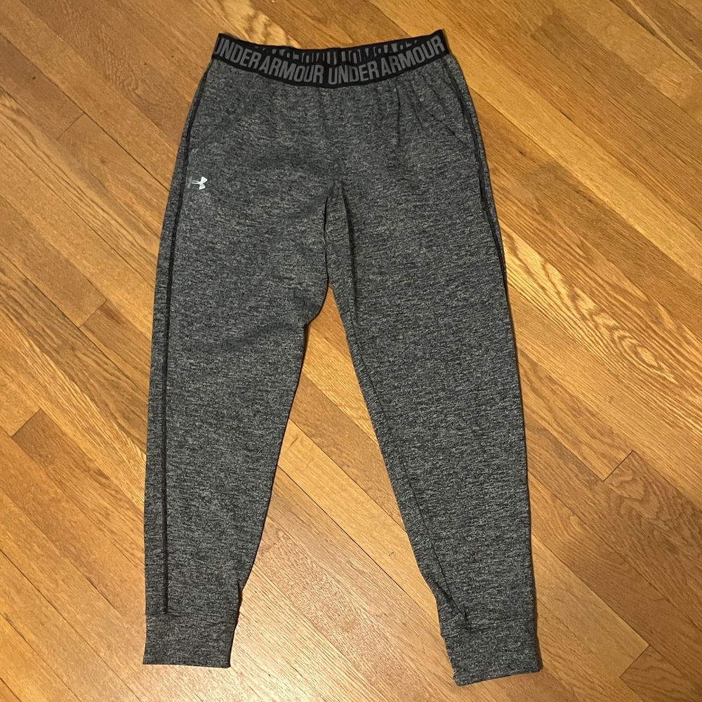 Under Armour women’s Charcoal heatgear Joggers